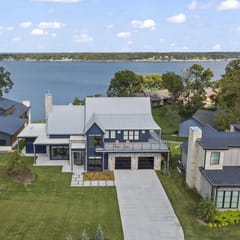 Modern & Moody on Monkey Island