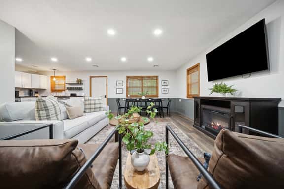 Cottage on Monkey Lane - Image 1
