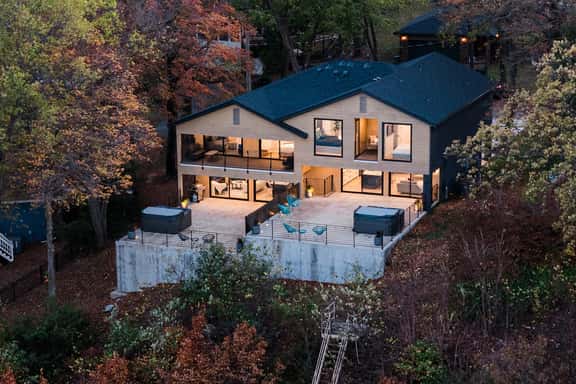 North Cliff View - Image 1