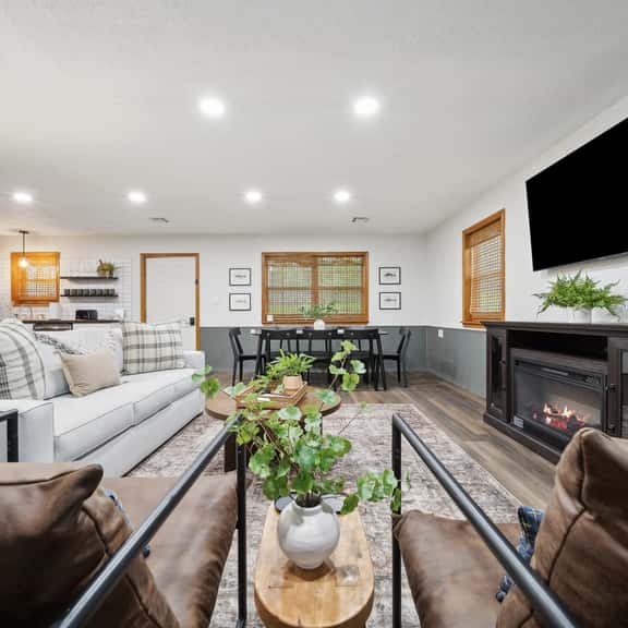 Cottage on Monkey Lane - Image 1