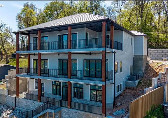 Duck Creek Overlook. Premium Location. All the Amenities!