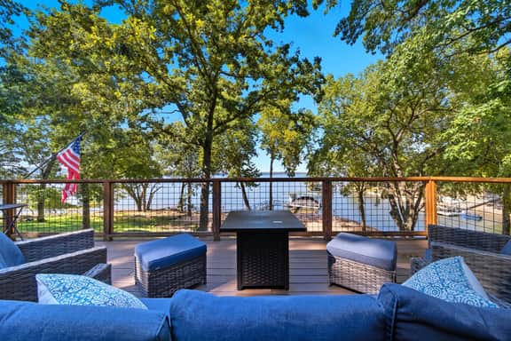 Reel Grand Hideaway