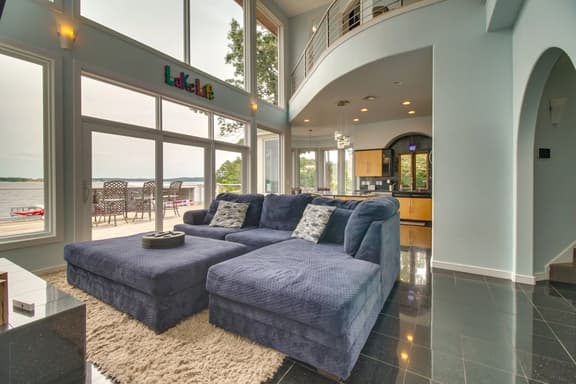 Grand Blue House